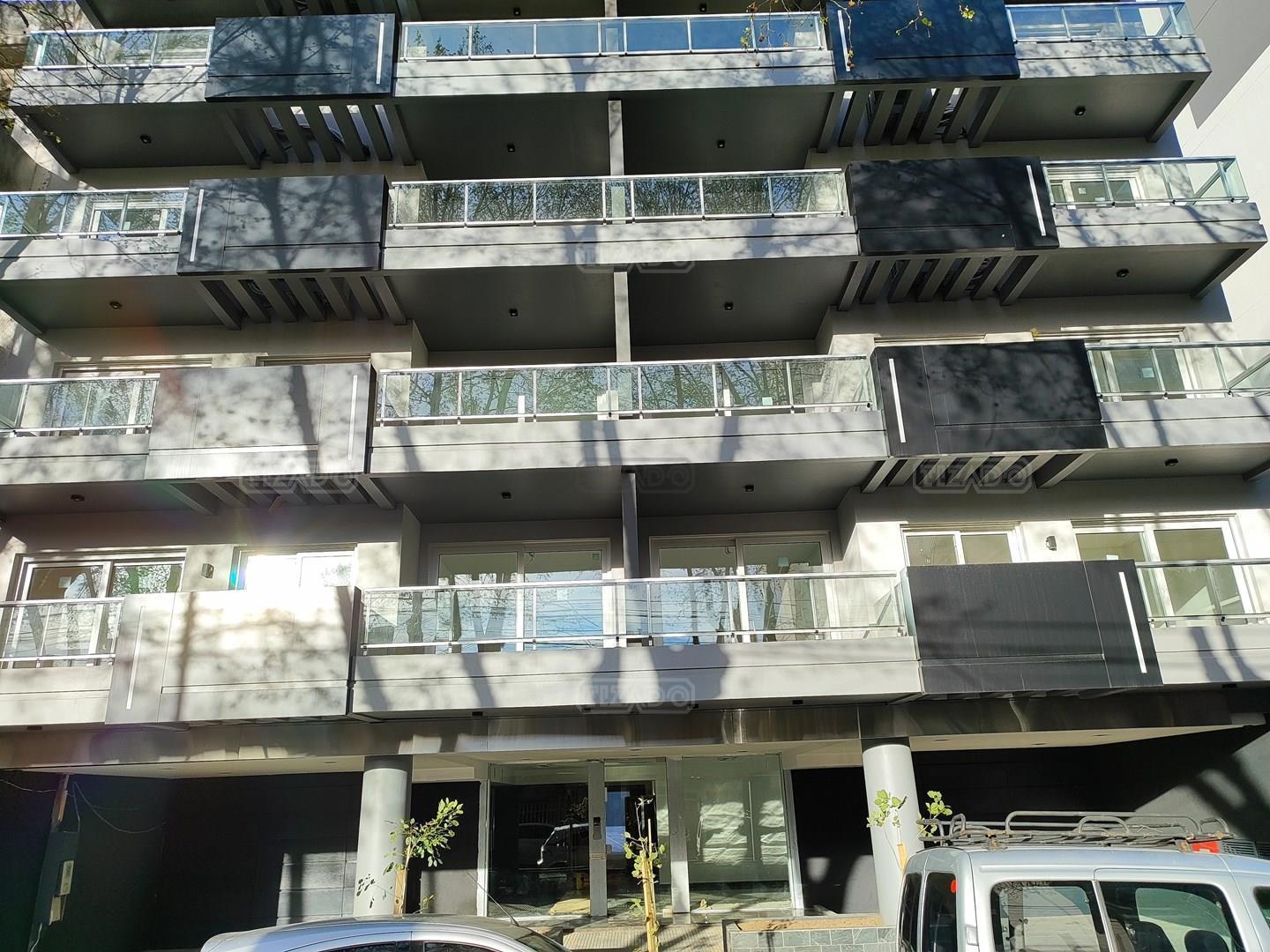 Foto de Departamento Semipiso 4 ambientes Premium c/cochera y baulera en Venta, imagen 1