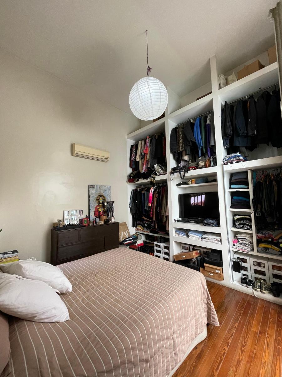 Venta Depto Tipo Casa de Tres Dorm. en Caballito Barrio Inglés. 4