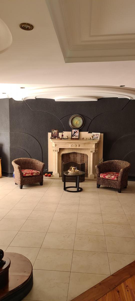 Venta Casa / Terreno en Flores - 8,66 X 43 - Parque - Quincho - Parrilla 1