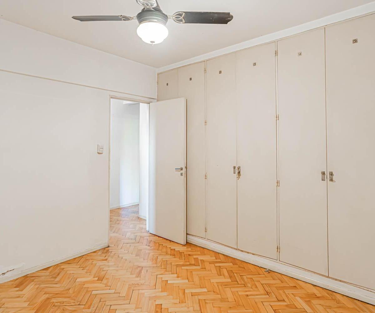 Venta Departamento en Planta Baja de Tres Ambientes en Villa del Parque. 1