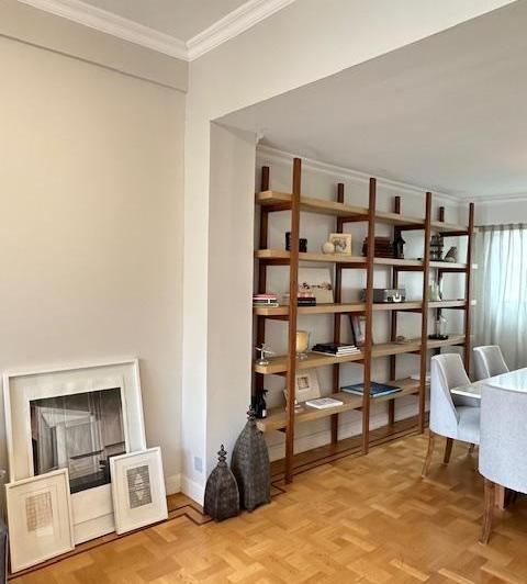 Baccello I depto en venta de tres ambientes Uriburu y Juncal. RECOLETA.