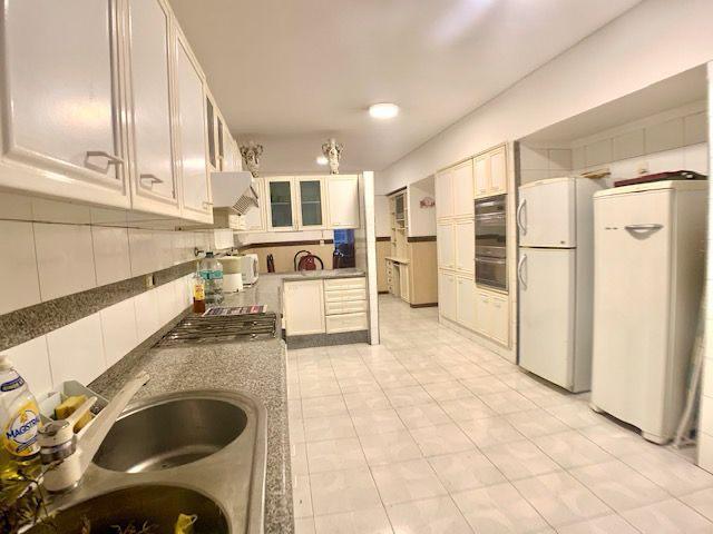 Depto en Venta de Tres Dorm. con Balcón Terraza y Patio en Belgrano 4