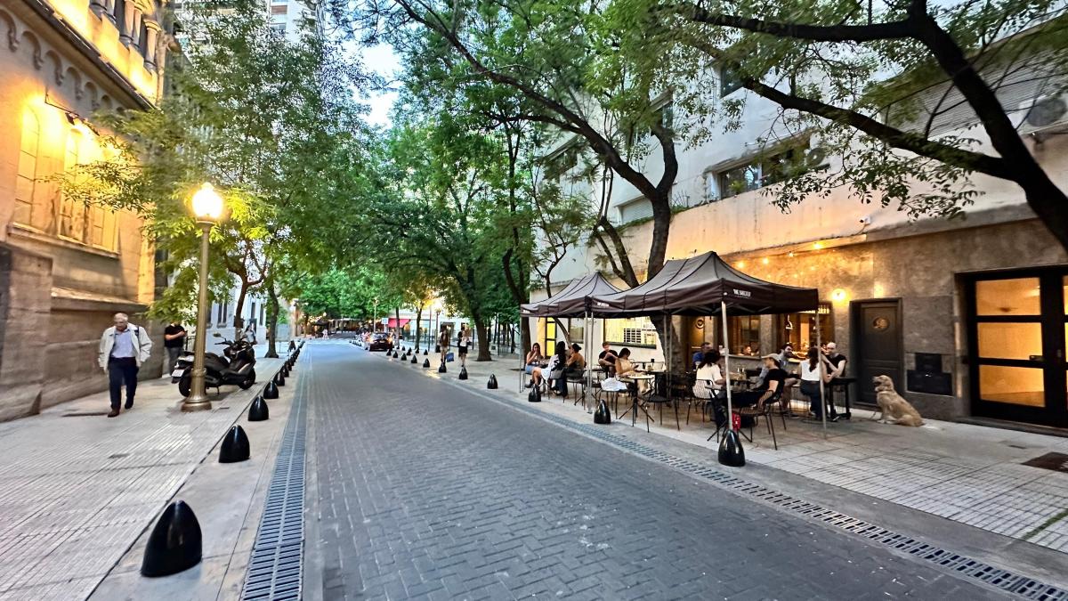 Venta Petit Hotel Sobre Calle Arroyo. La Mejor Cuadra de Buenos Aires - Retiro. 4