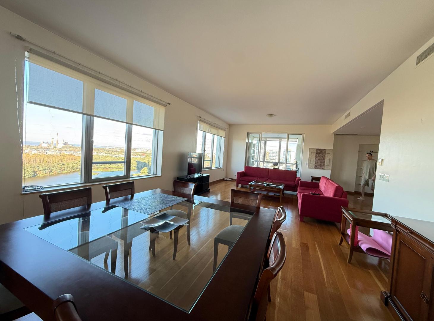 Foto de BACCELLO I Edificio El Faro - Venta Tres Ambientes en Puerto Madero., imagen 2