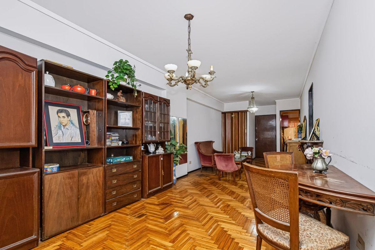 Foto de BACCELLOI Beruti y Azcuenaga I Depto en Venta de Tres Dorm. en Recoleta., imagen 1