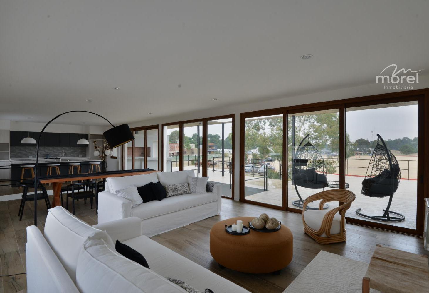Casa Polo #300-400 - Costa Esmeralda - Ecuestre - 231m2 #id 9948