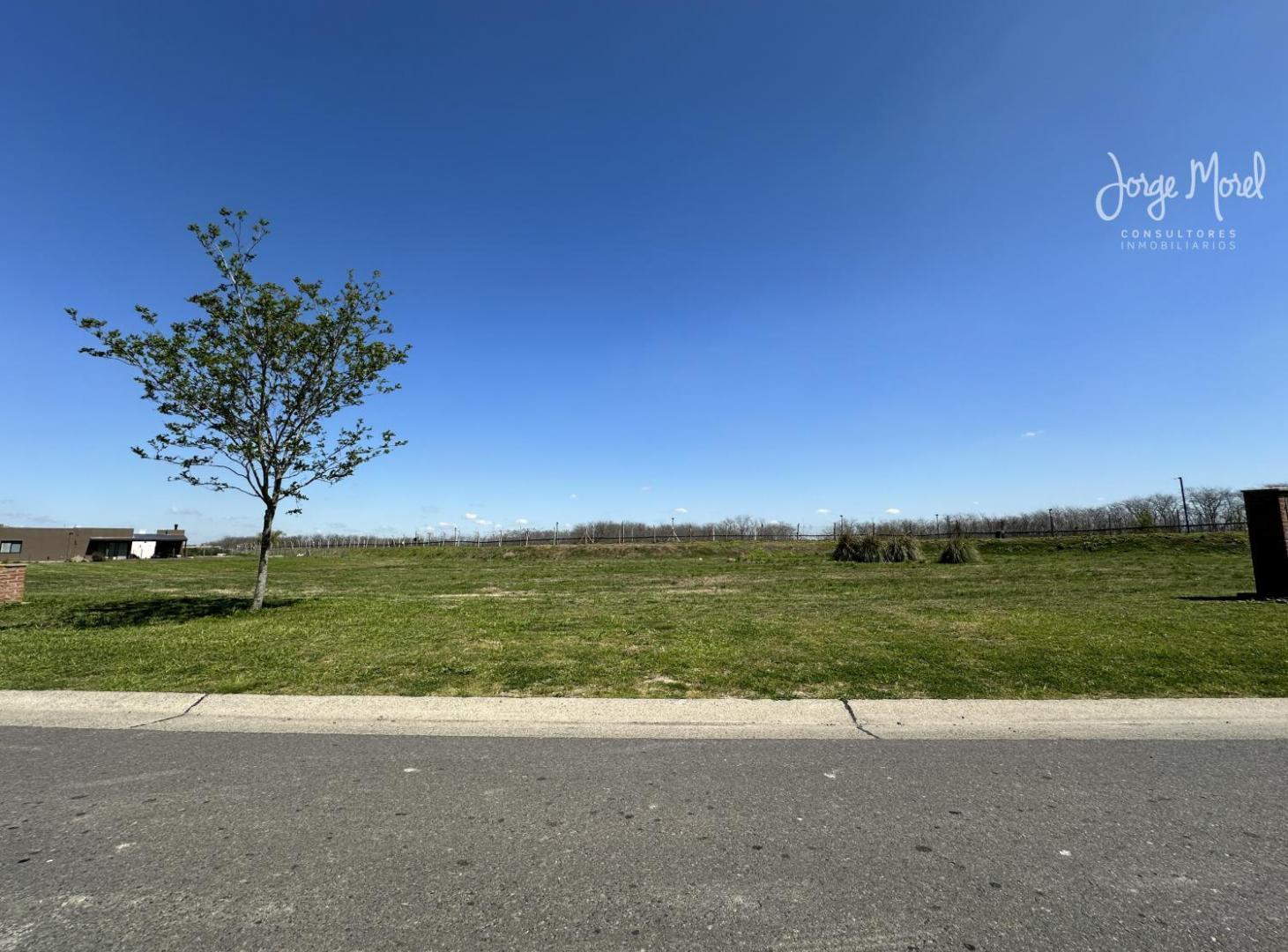Lote Venta San Sebastián - Area 9 - a la reserva - 893m2 #id 2171
