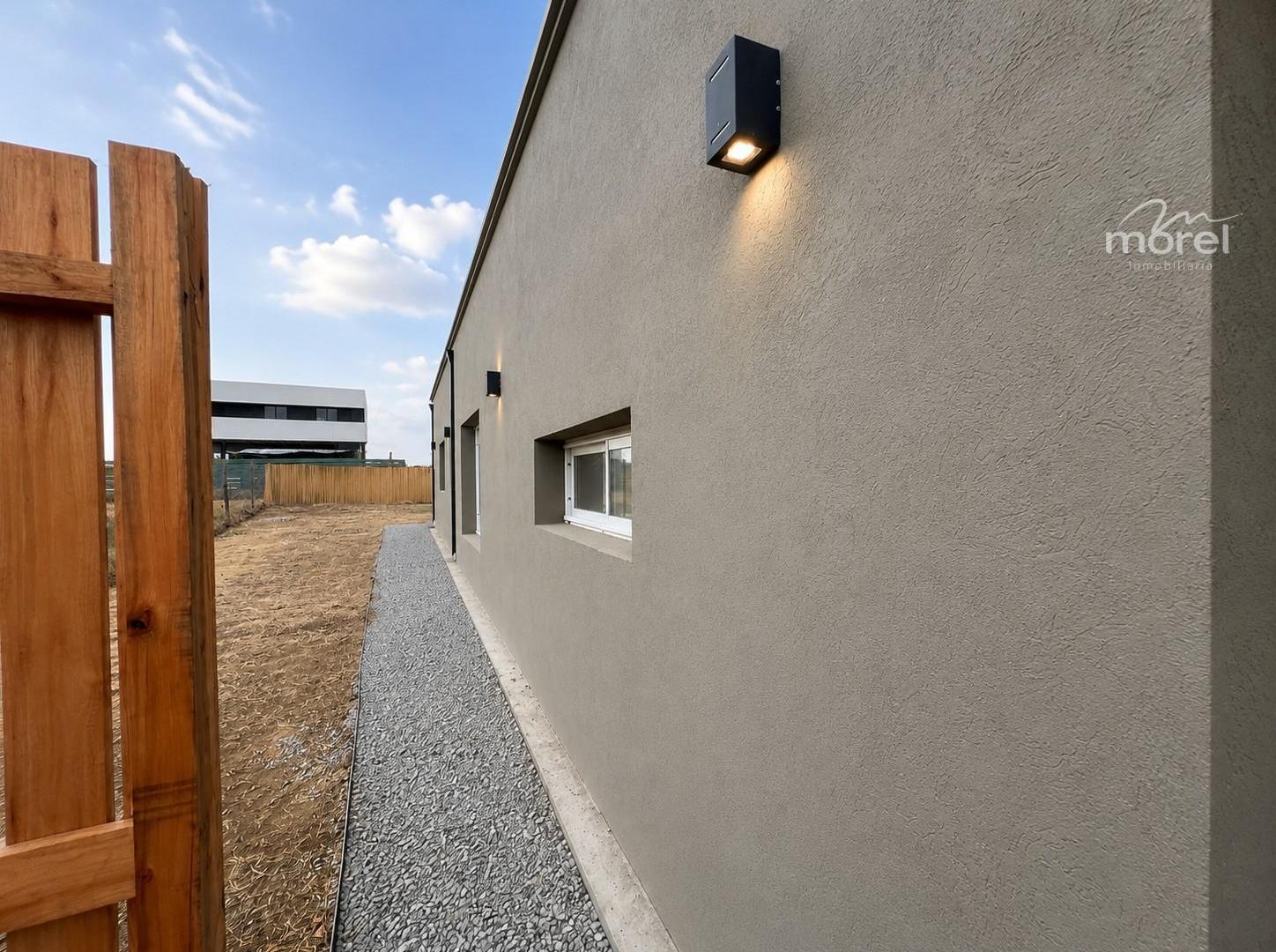 Casa Interno bien hecha - San Sebastián - Area 13 - 136m2 #id 25762
