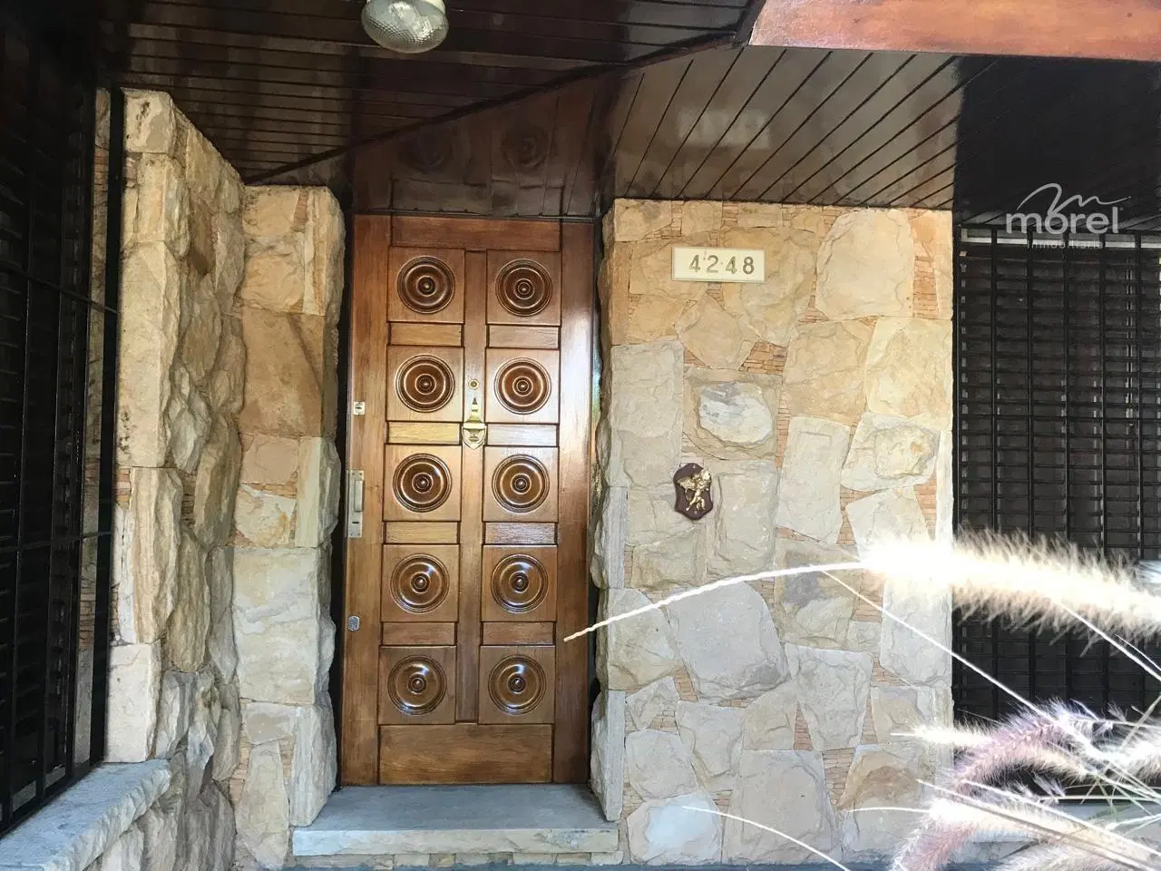 Casa en venta en Olivos · 495 m² de lote · 375 m² cubiertos · 4 dorm · Quincho · Garage 6 autos #id 2