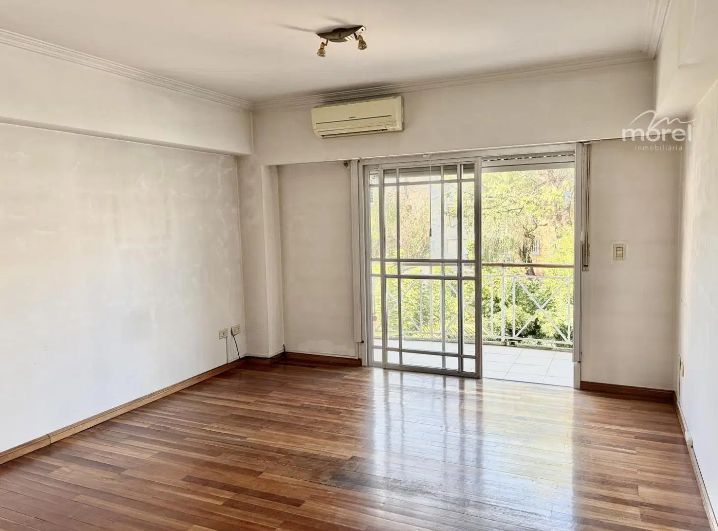 Departamento en venta 2 ambientes con cuarto en suite y toliette - La Calabria - San Isidro - #id 2 4