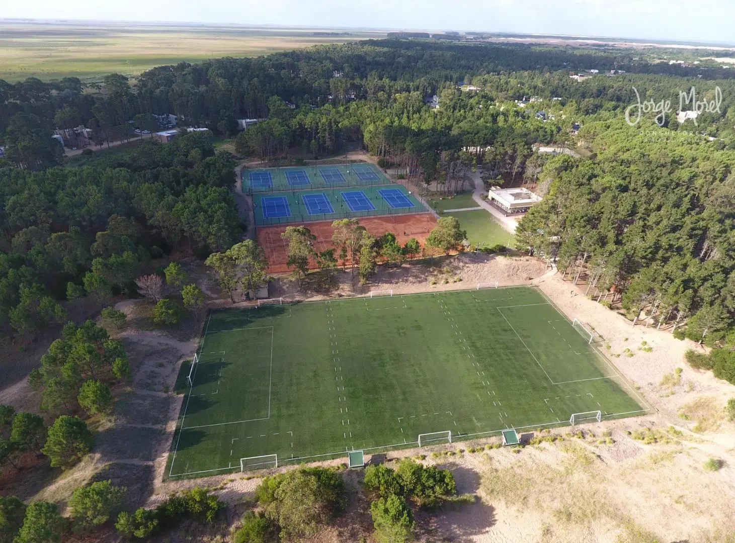 Lote Venta Costa Esmeralda - Residencial 1 a metros del mar 1082m2 #id 11532 4