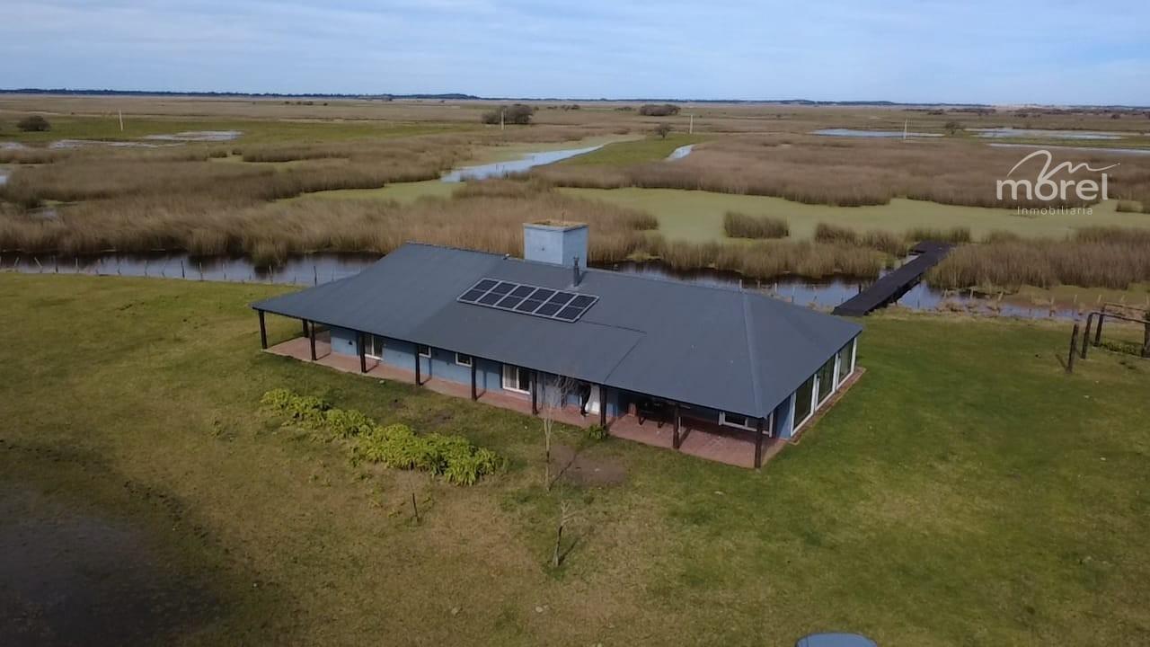 Foto de EXCLUSIVA CHACRA DE 10 HECTÁREAS CON DOS CASAS Y LAGUNA | FRENTE A, imagen 1