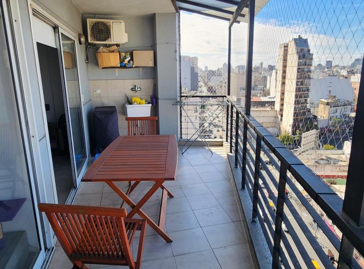  Depto al frente - 2 ambientes con balcon terraza propio-Belleza!!! 5