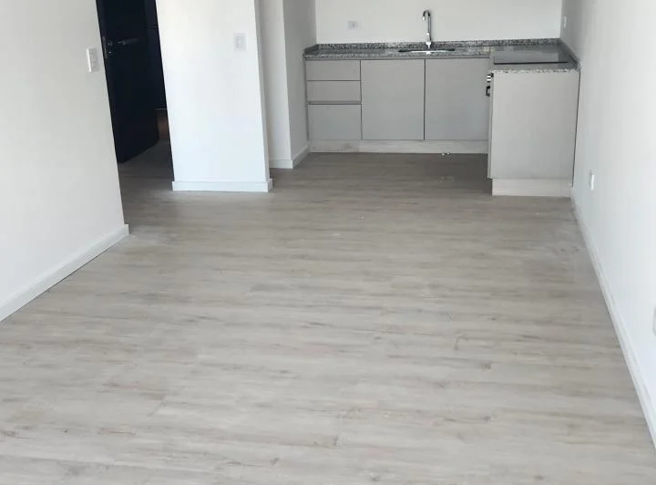 Precioso depto 2 ambientes -al frente-Listo para ingresar-A Estrenar!!!(402) 4