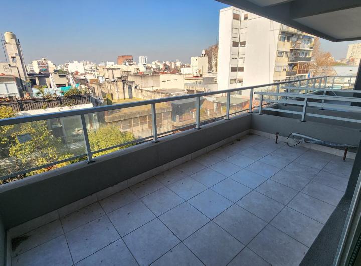 Precioso depto 2 ambientes -al frente-Listo para ingresar-A Estrenar!!!(402) 1