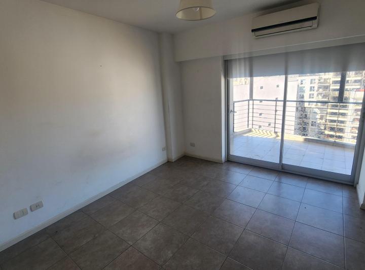 Espectacular 2 ambientes con balcon terraza propio!!! Piso alto!!! Todo Luz 5