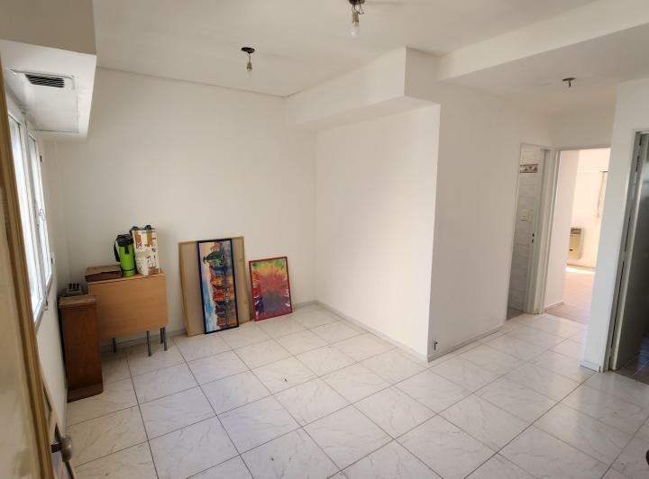 Hermoso Depto 2 ambientes-Todo Luz.!!! a 2 cuadras Parque Centenario !!! 1