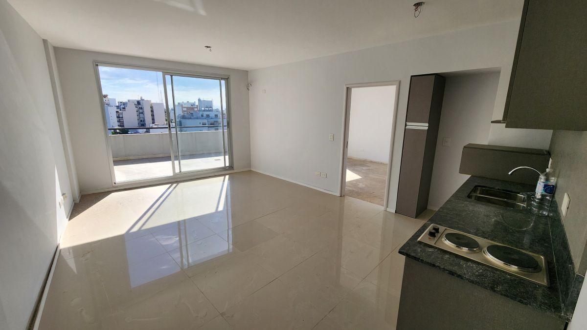 Depto unico de 2 Amb con Terraza Propia en Toda La Esq.!!! Solo P/Exigentes