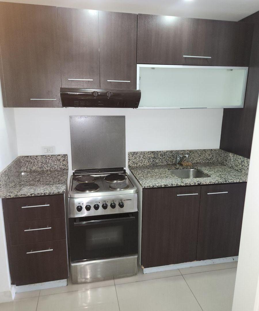 Foto de Hermoso monoambiente/estudio- apto profesional- Cerca de todo!!, imagen 1