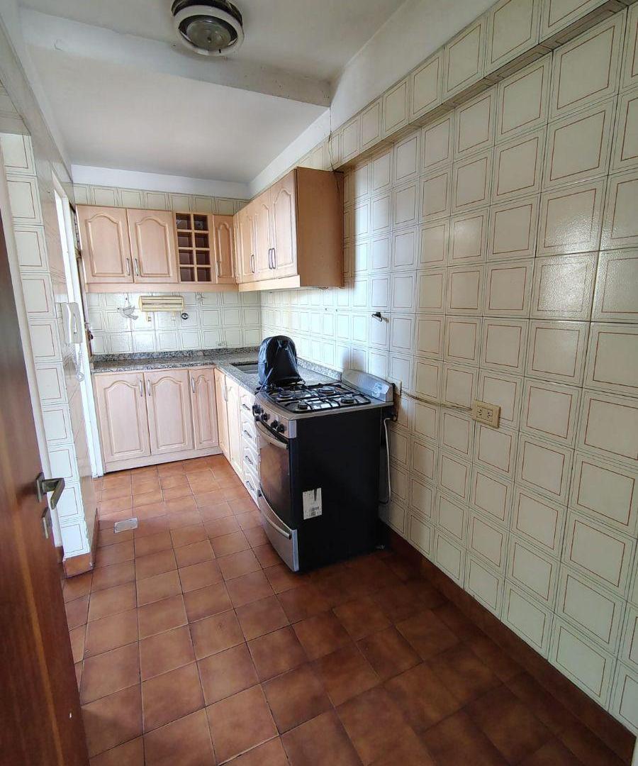 Foto de Precioso departamento-Living en "L", con comedor diario-Contrafrente, imagen 5