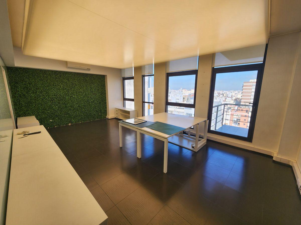 Foto de Oficina comercial de 41 m² en venta en Colegiales, imagen 2
