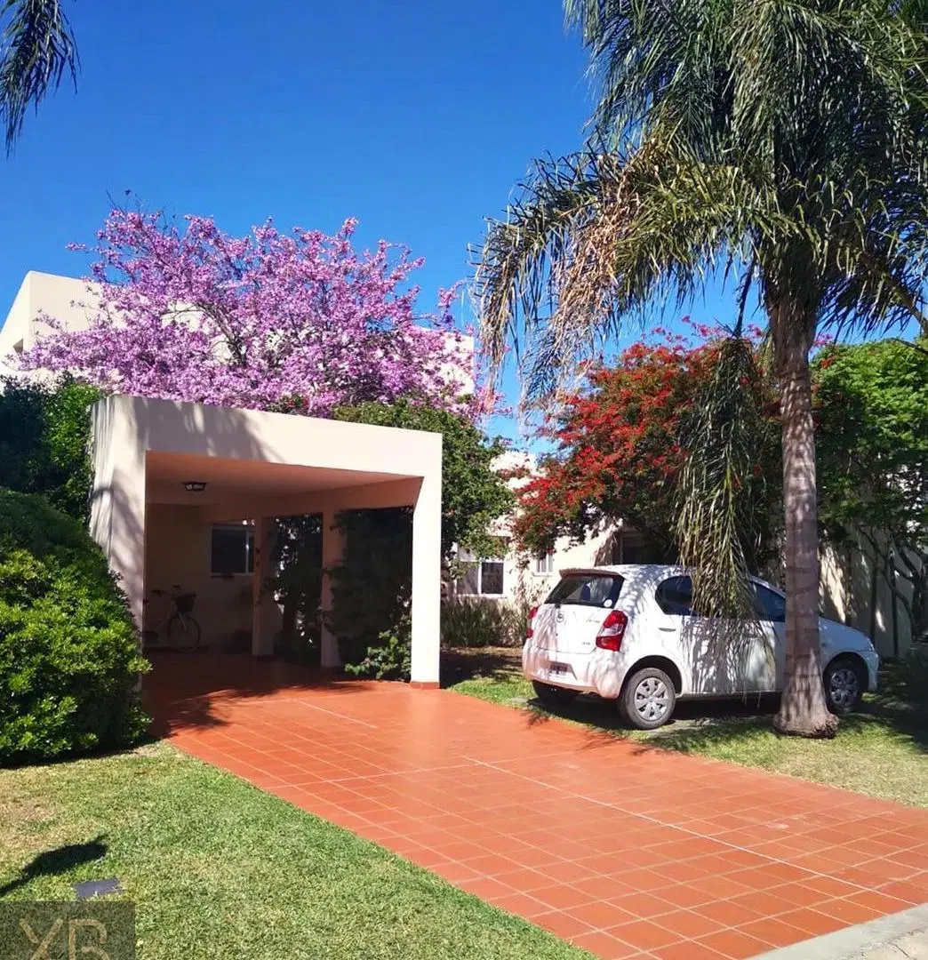 Casa en Funes 5