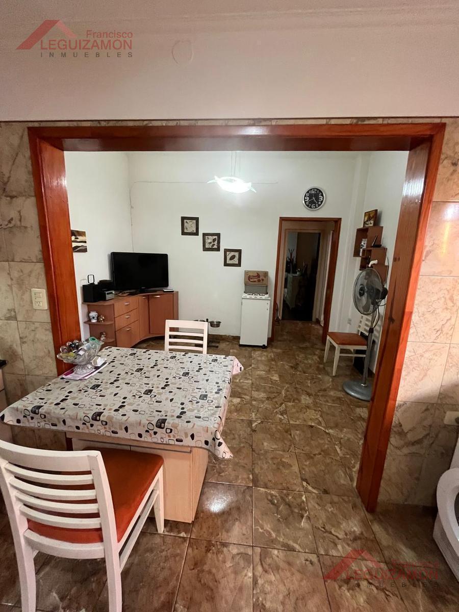 PH TIPO CASA 4 AMBIENTES EN VENTA – TERRAZA PROPIA – EXCELENTE UBICACIÓN