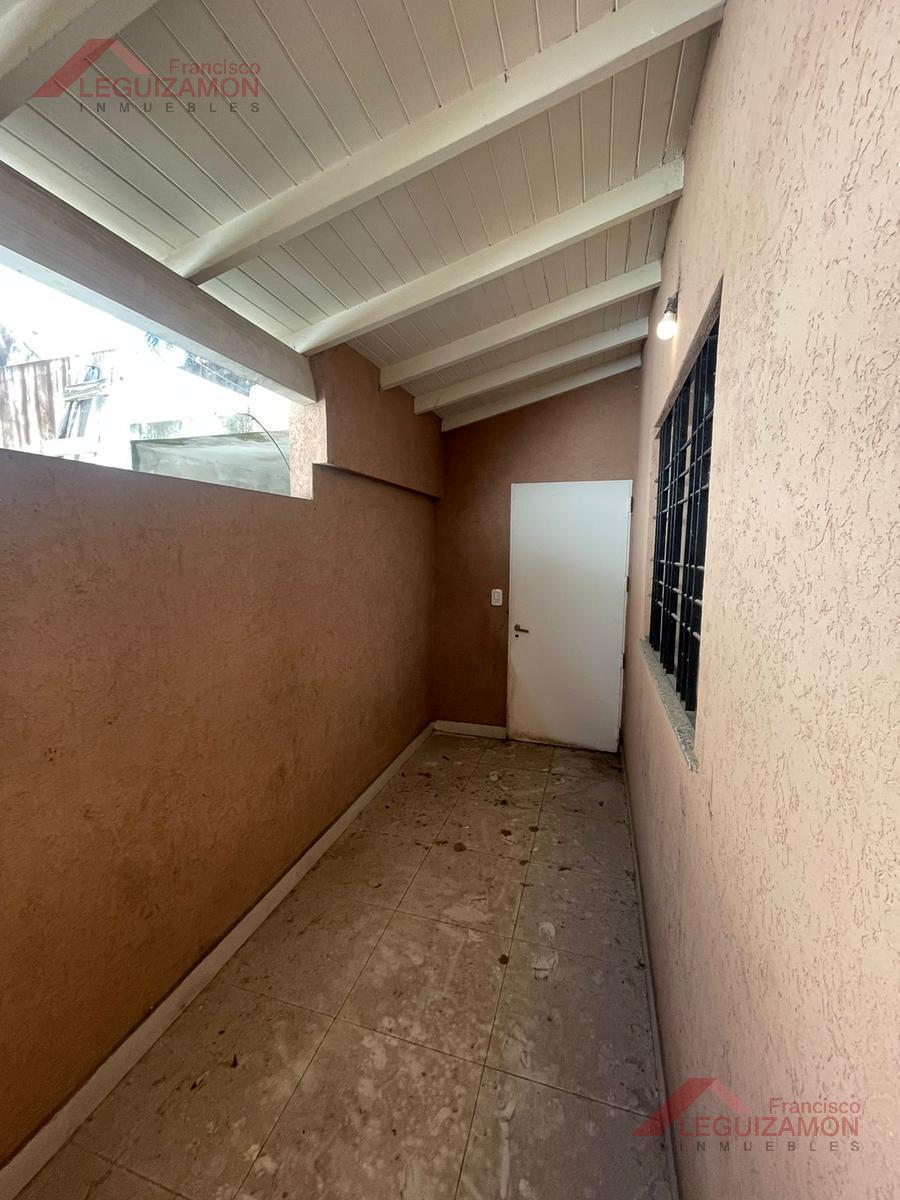 PH 3 AMBIENTES EN VENTA – VILLA INSUPERABLE – MUY BUEN ESTADO