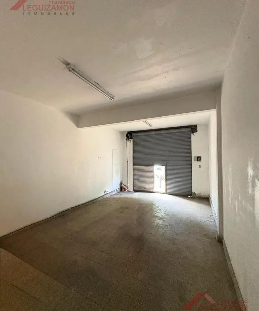 CASA CON 2 LOCALES EN VENTA – A METROS DE CAPITAL – LOMAS DEL MIRADOR 3