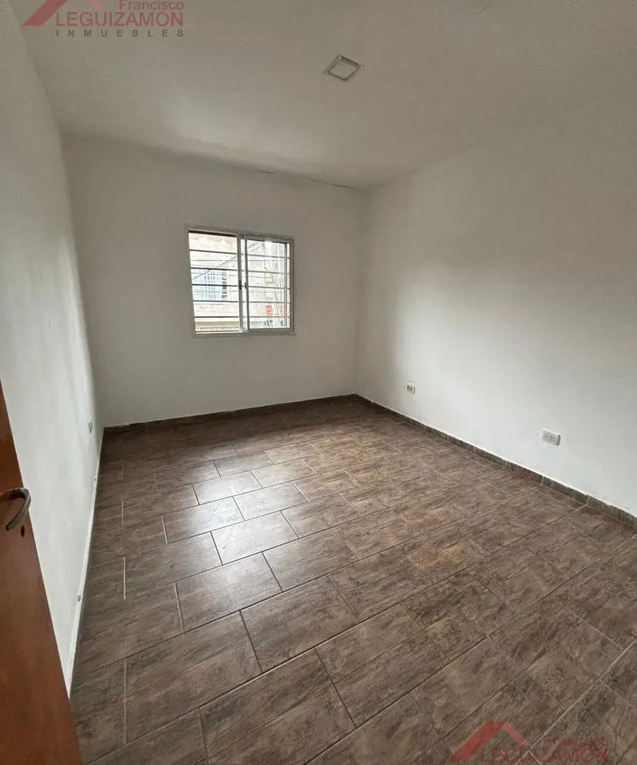 DEPARTAMENTO 3 AMBIENTES EN ALQUILER – LOMAS DEL MIRADOR – AL FRENTE – BAJAS EXPENSAS 3