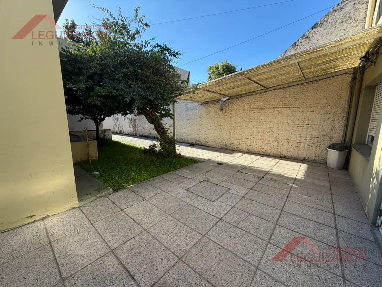 CASA / LOTE EN VENTA – LOMAS DEL MIRADOR – LOTE PROPIO 10 x 34,80 – 348 m² – ZONIFICACIÓN U2B – IDEA 5