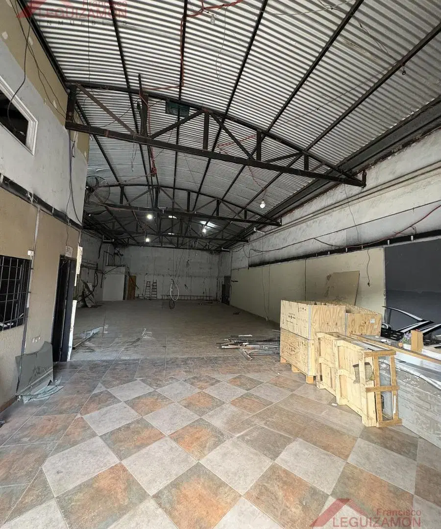 GALPÓN EN VENTA – LOMAS DEL MIRADOR – RAPIDO ACCESO A CAPITAL – IDEAL SUPERMERCADO - DEPOSITO - SHOW 2