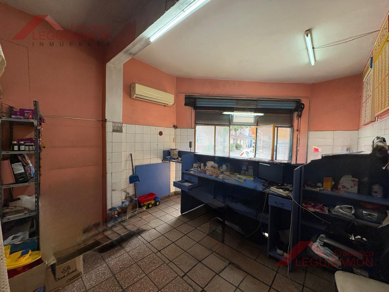 Foto de VENTA DE 3 UNIDADES FUNCIONALES – AL FRENTE – PLANTA BAJA – SIN EXPENSAS, imagen 1