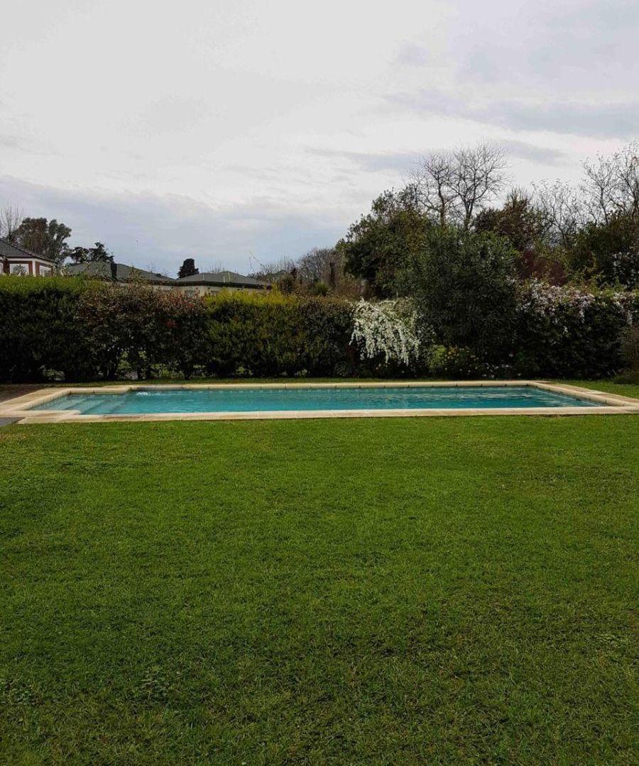 Foto de Excelente Chalet en Venta en Abril Club de Campo, imagen 4