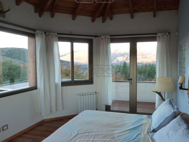 Casa en Venta Ubicado en Los Ñires, San Martin de Los Andes 3