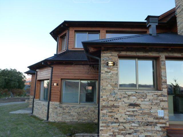 Casa en Venta Ubicado en Los Ñires, San Martin de Los Andes 1