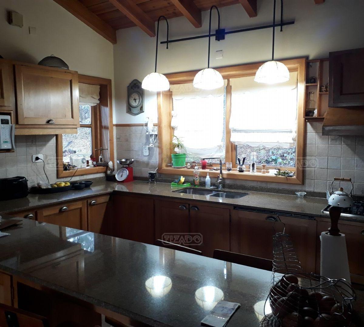 Casa en Venta Ubicado en El Abrojal, San Martin de Los Andes 4