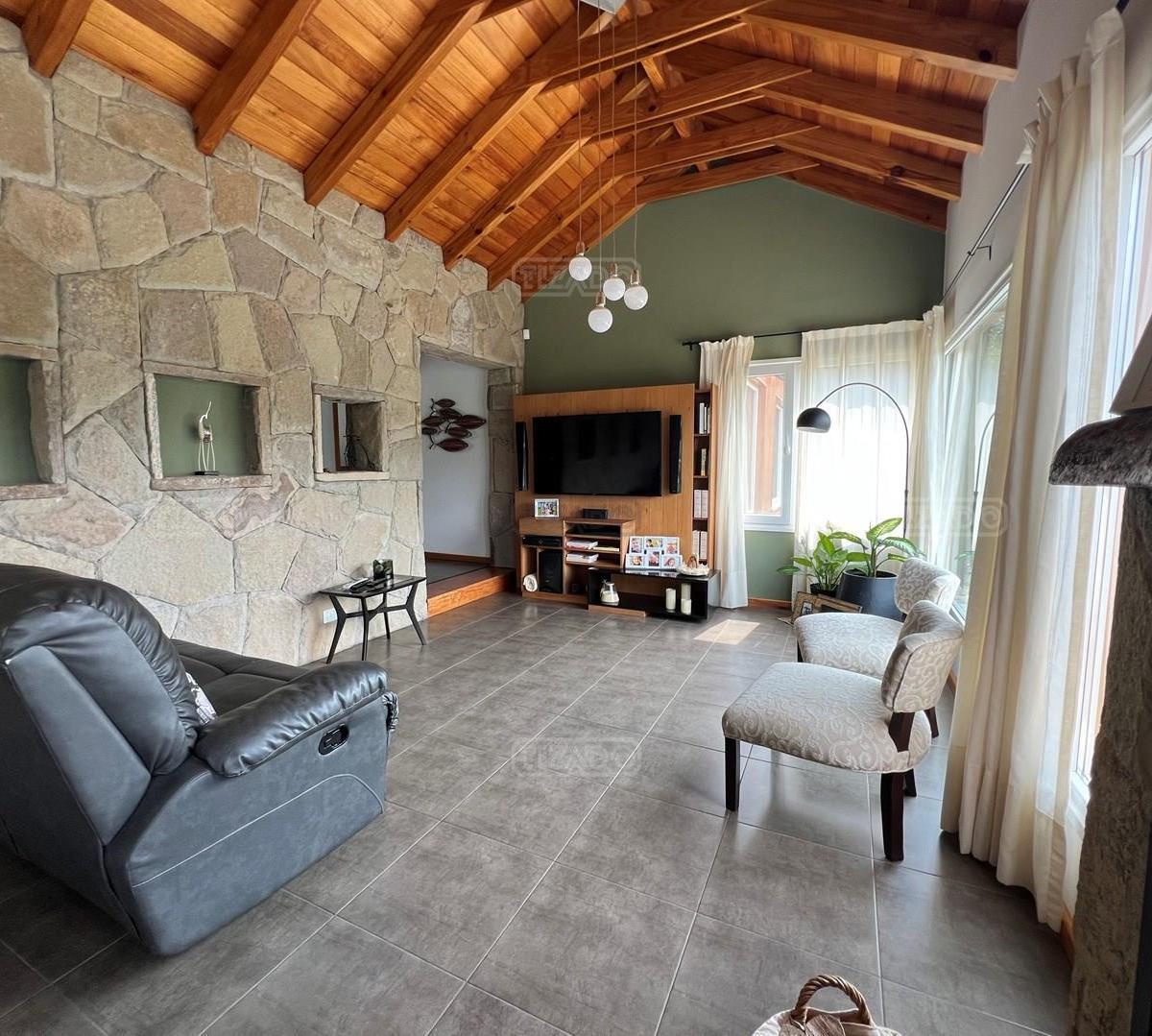 Casa Chalet en Venta en Callejón de Gingins, San Martin de Los Andes, Patagonia 5