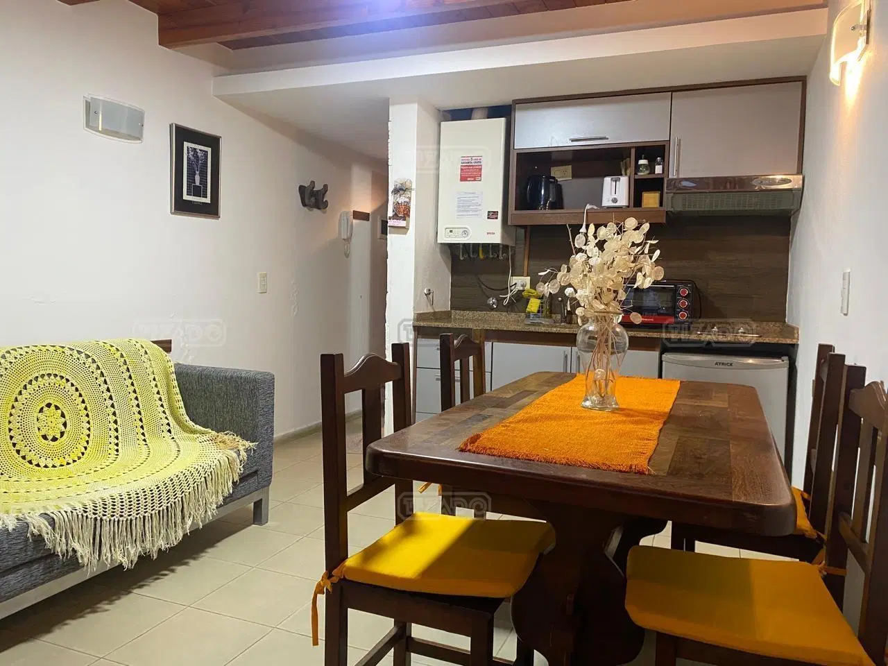 Departamento Monoambiente  en Alquiler en Centro, San Martin de los Andes, Patagonia 4