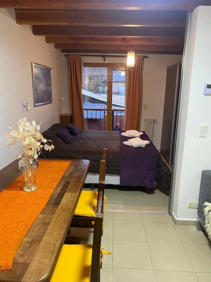 Departamento Monoambiente  en Alquiler en Centro, San Martin de los Andes, Patagonia 3