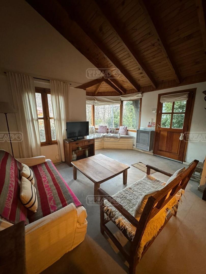 Foto de Casa Chalet en Alquiler en Centro, San Martin de los Andes, Patagonia, imagen 2