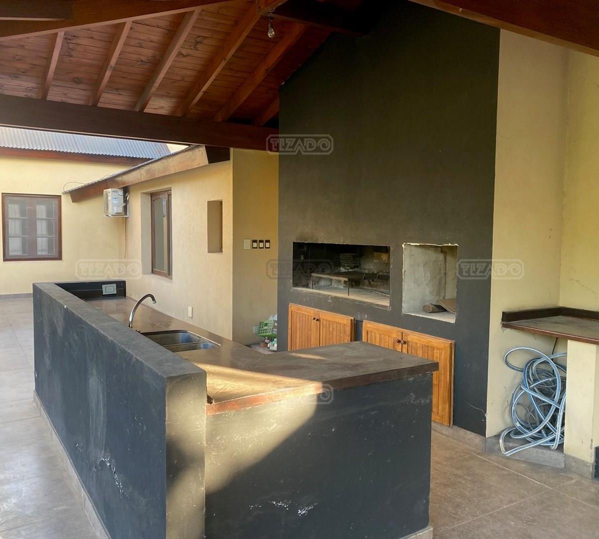 Casa en Venta en Muñiz, San Miguel, G. B. a. Zona Norte 3