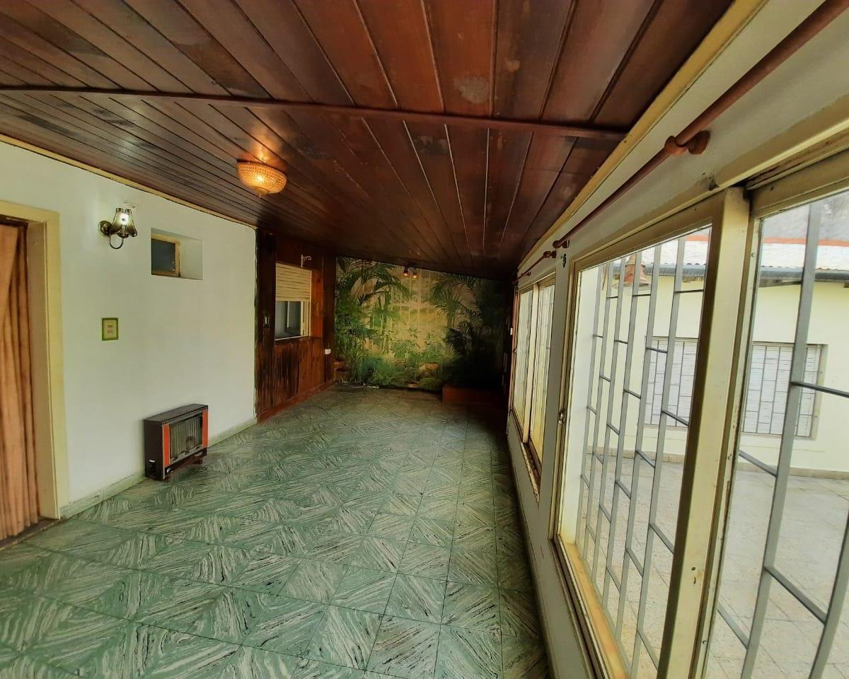 132 60 y 61, Casa con Tres Dorm. - Alquilada 4