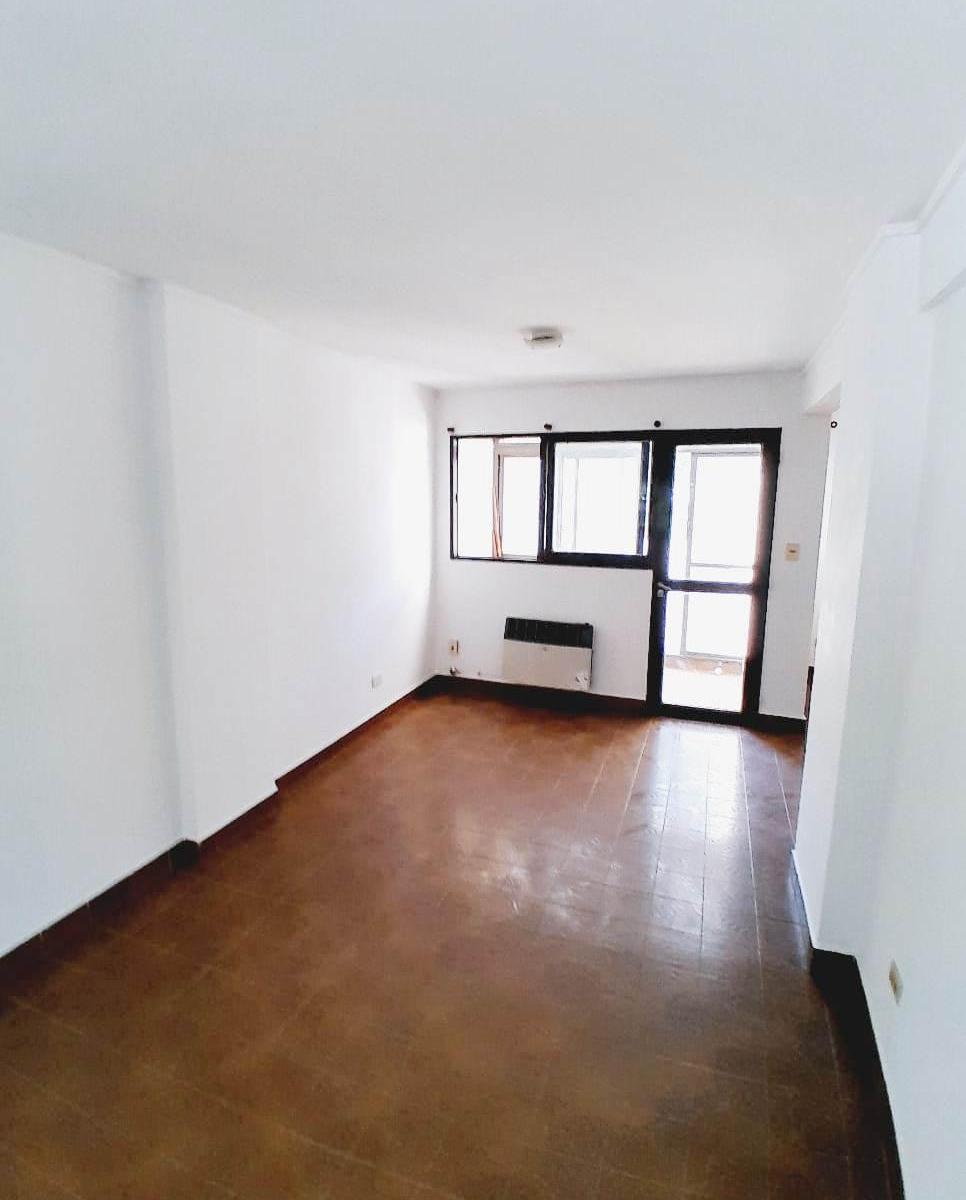 7 y 63: Semipiso Amplio 2 Dorm + Jardín de Invierno 5