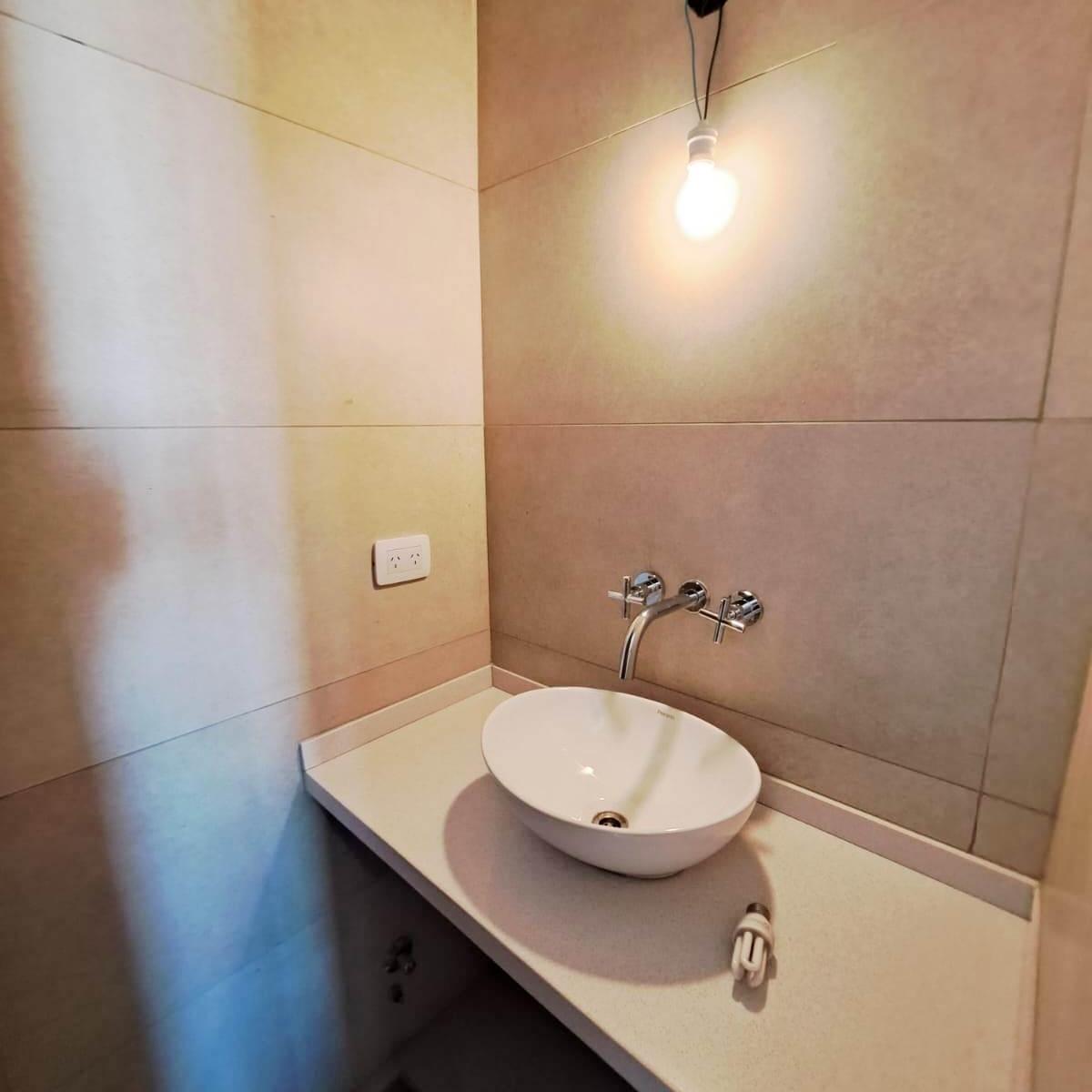 56 (9 y 10), Departamento Luminoso, 8vo Piso, 96 m² Reciclado a Nuevo 2