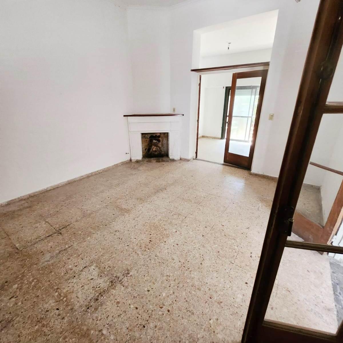 Casa Apto Consultorios/vivienda. 5 E/ 59 y 60 1