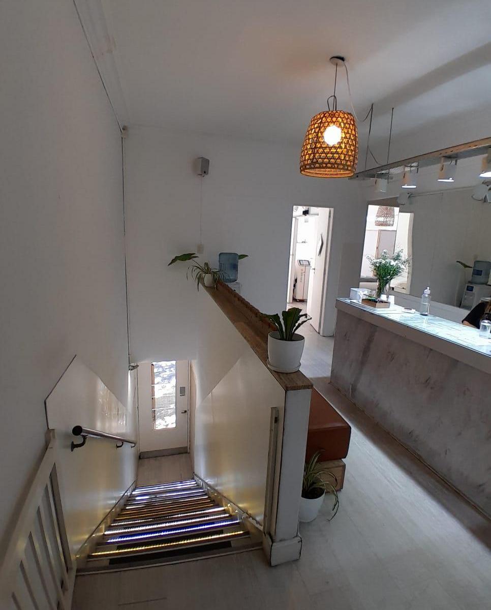54 (9 y 10) Piso Único por Escalera. - 114 m² - 2