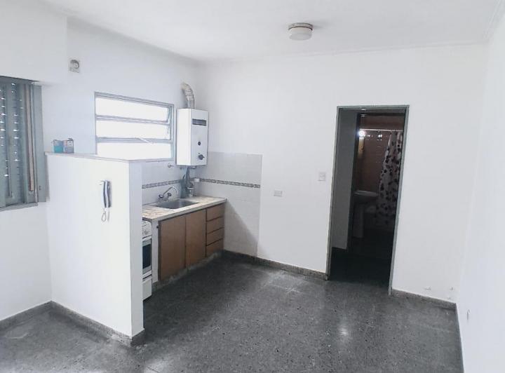 69 (15 Y 16) CON PATIO SIN EXPENSAS  4