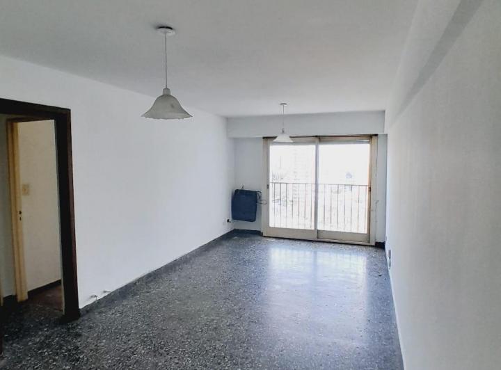 10 (49 y 50) AMPLIO- IMPECABLE – VISTA PANORÁMICA $390.000 4