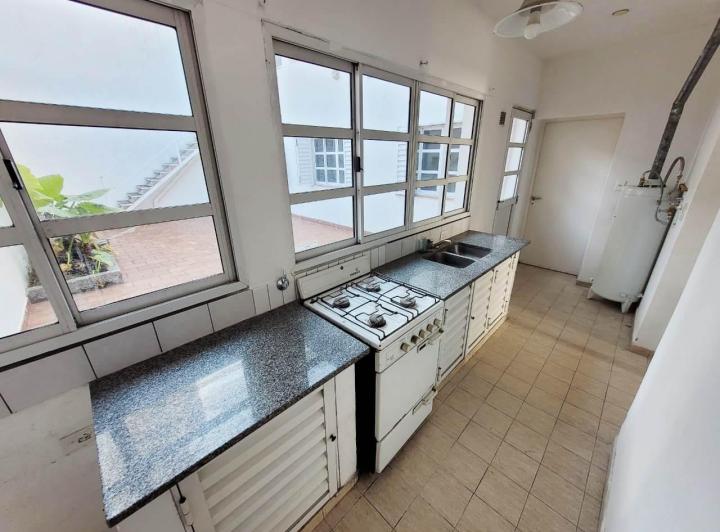 11 (56 y 57)  CASA INTERNA REMODELADA CON PATIOS 5